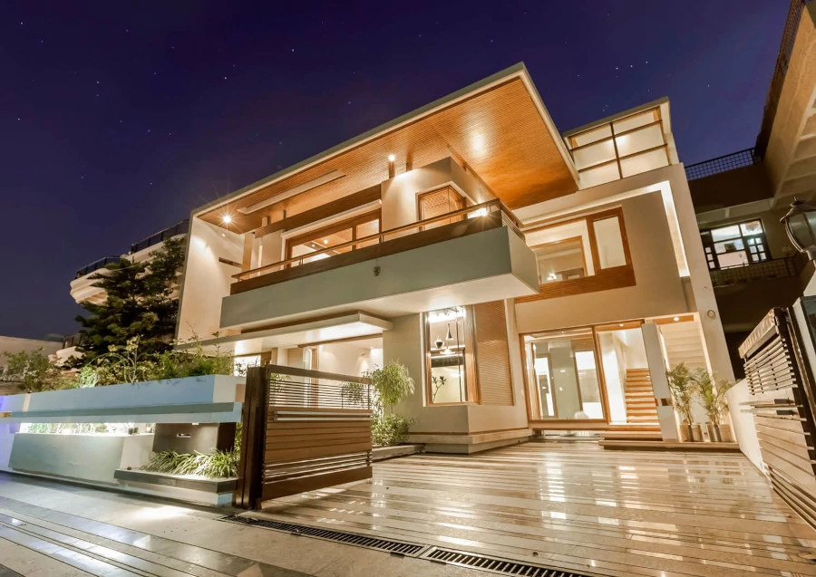 complete lighting of a beautiful residence